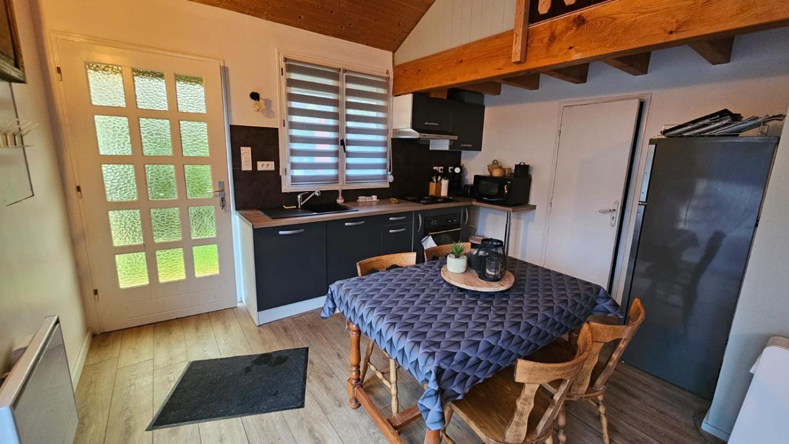 Gite Du Moulin Montgesoye Экстерьер фото