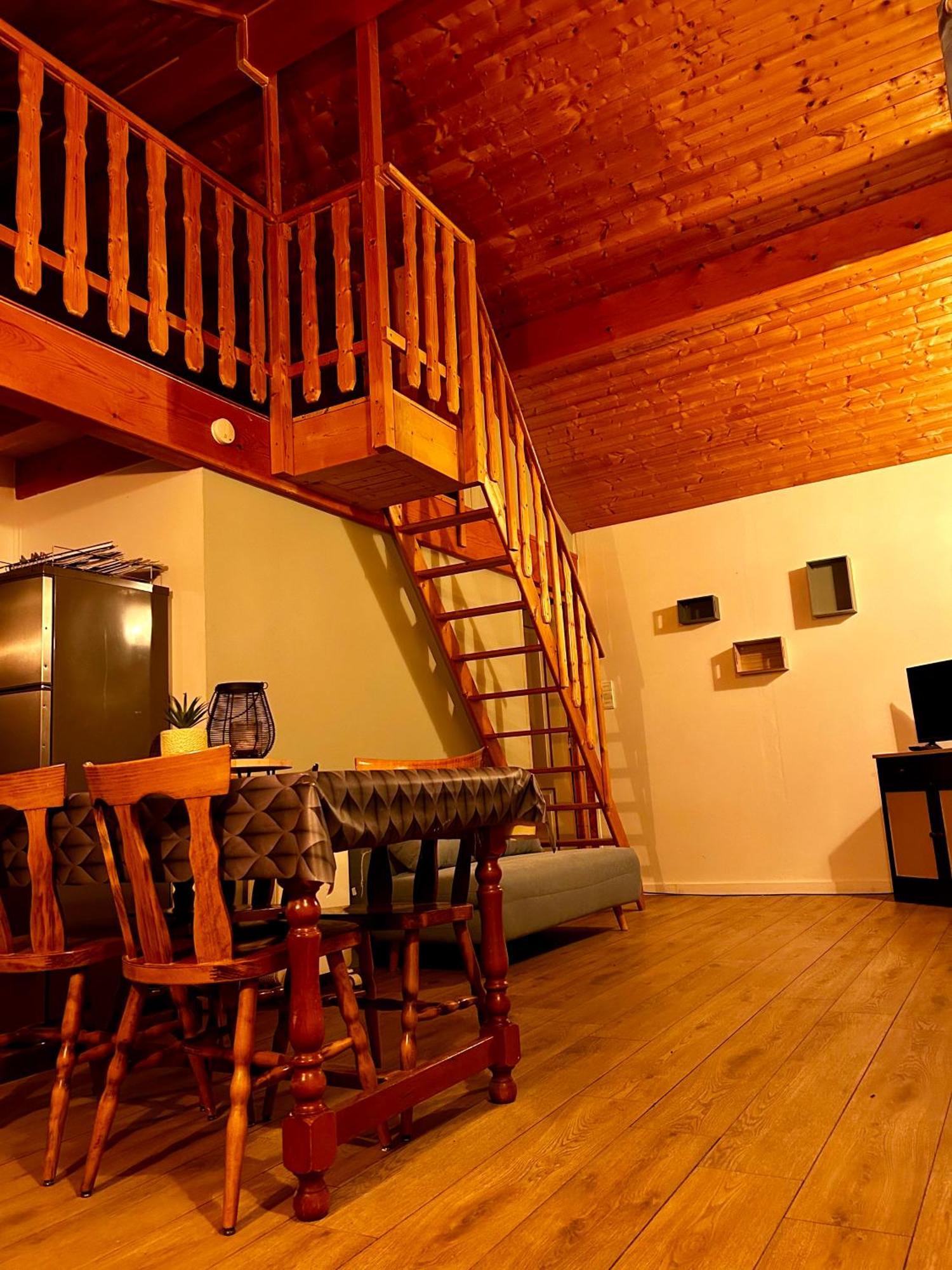 Gite Du Moulin Montgesoye Экстерьер фото